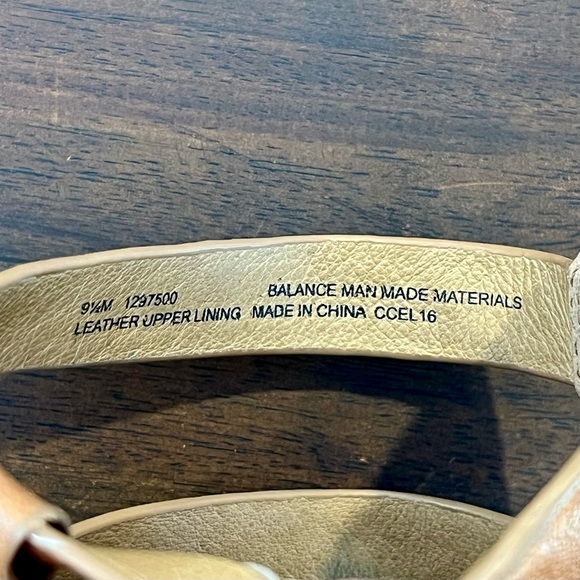 Sofft “Rio” Studded Leather Gladiator Sandals - Picture 6 of 10